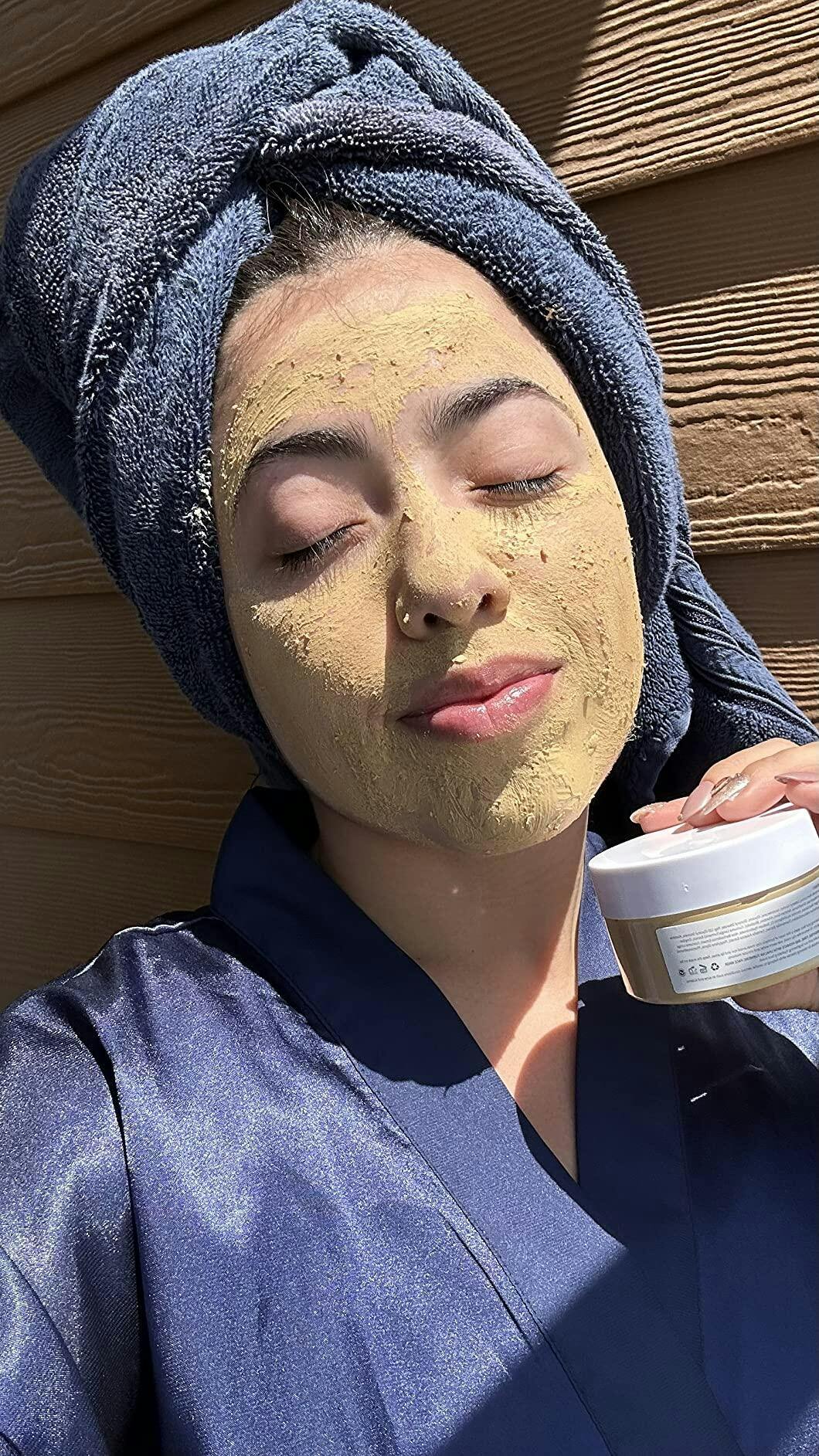 LIYALAN Turmeric Clay Mask Vitamin C Facial Mask Skin Care for Acne & Dark Spots