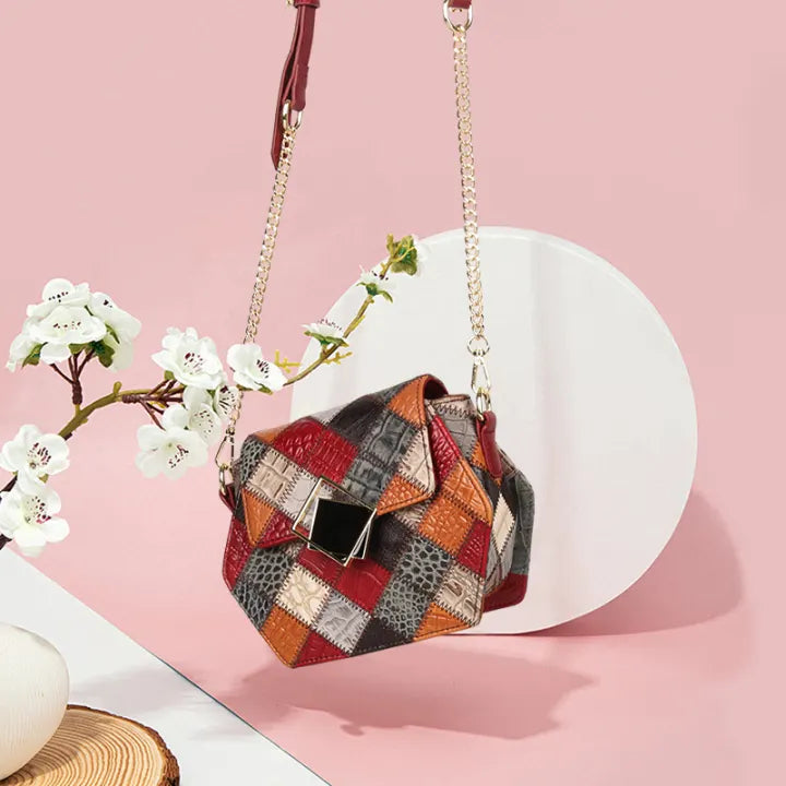 Stylish Textured Stitching Chain Small Square Bag