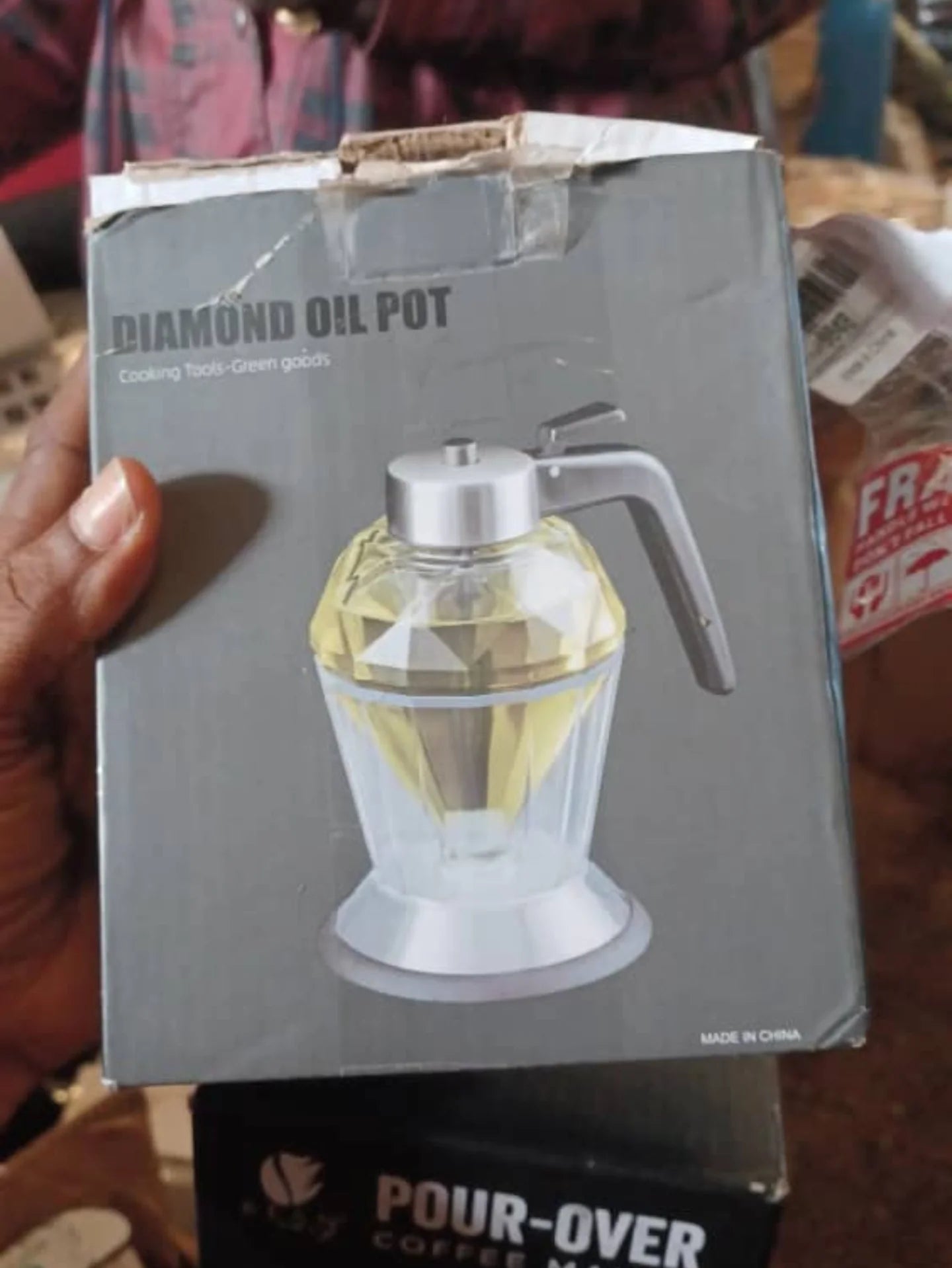 Oil Dispenser Diamond Shaped Glass Oil Bottle