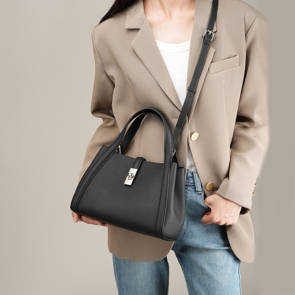 Fashionable Korean-style Large-capacity Leather Handbag
