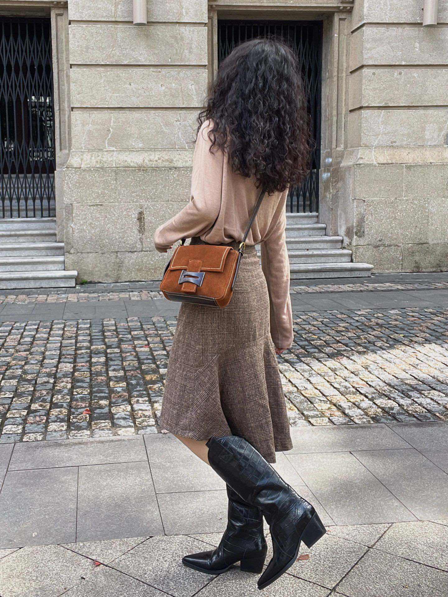 Dull Polish Genuine Leather Shoulder Messenger Bag