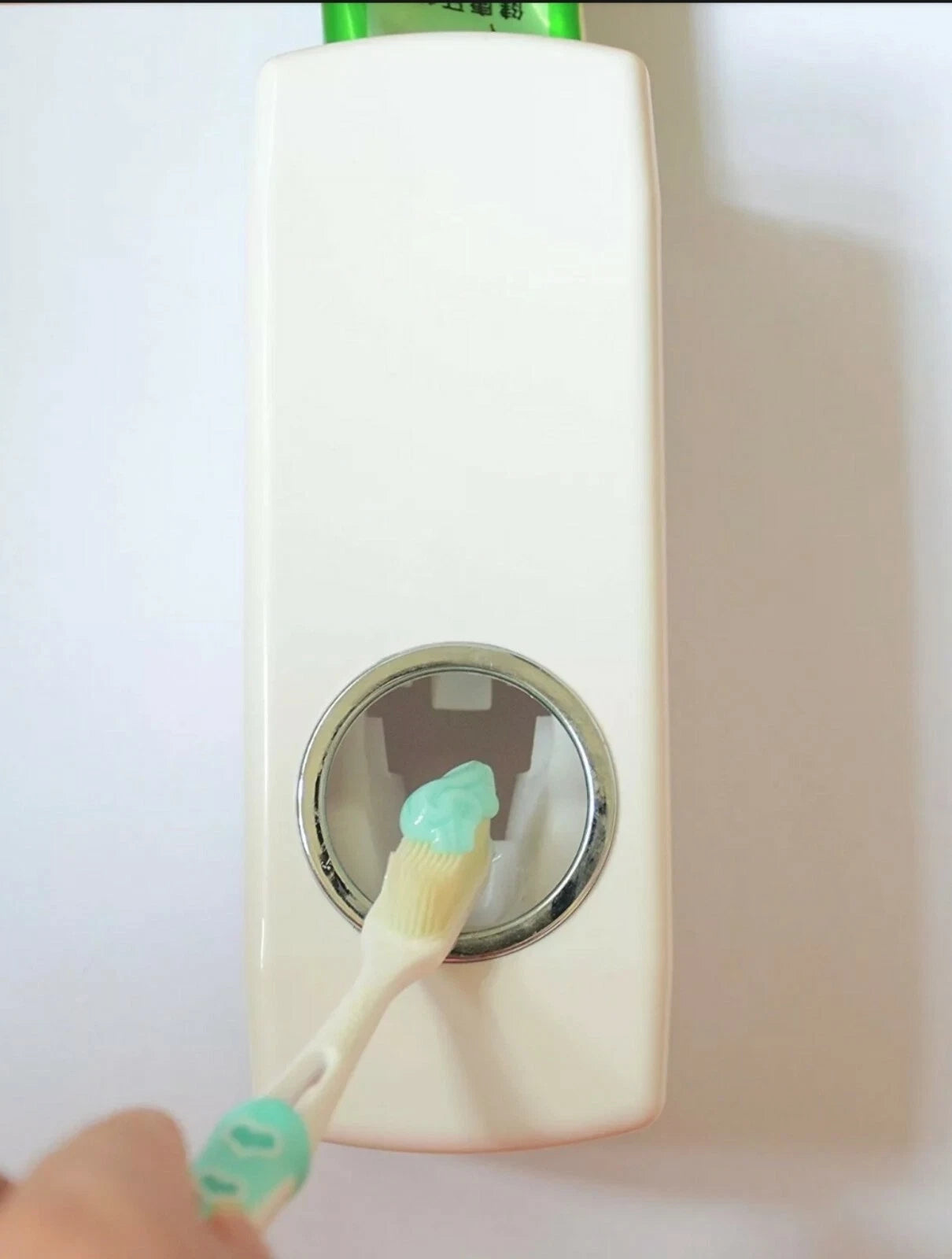 Tooth Paste Dispenser